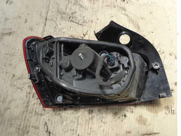 FEU ARRIERE DROIT SEAT - Vue 2